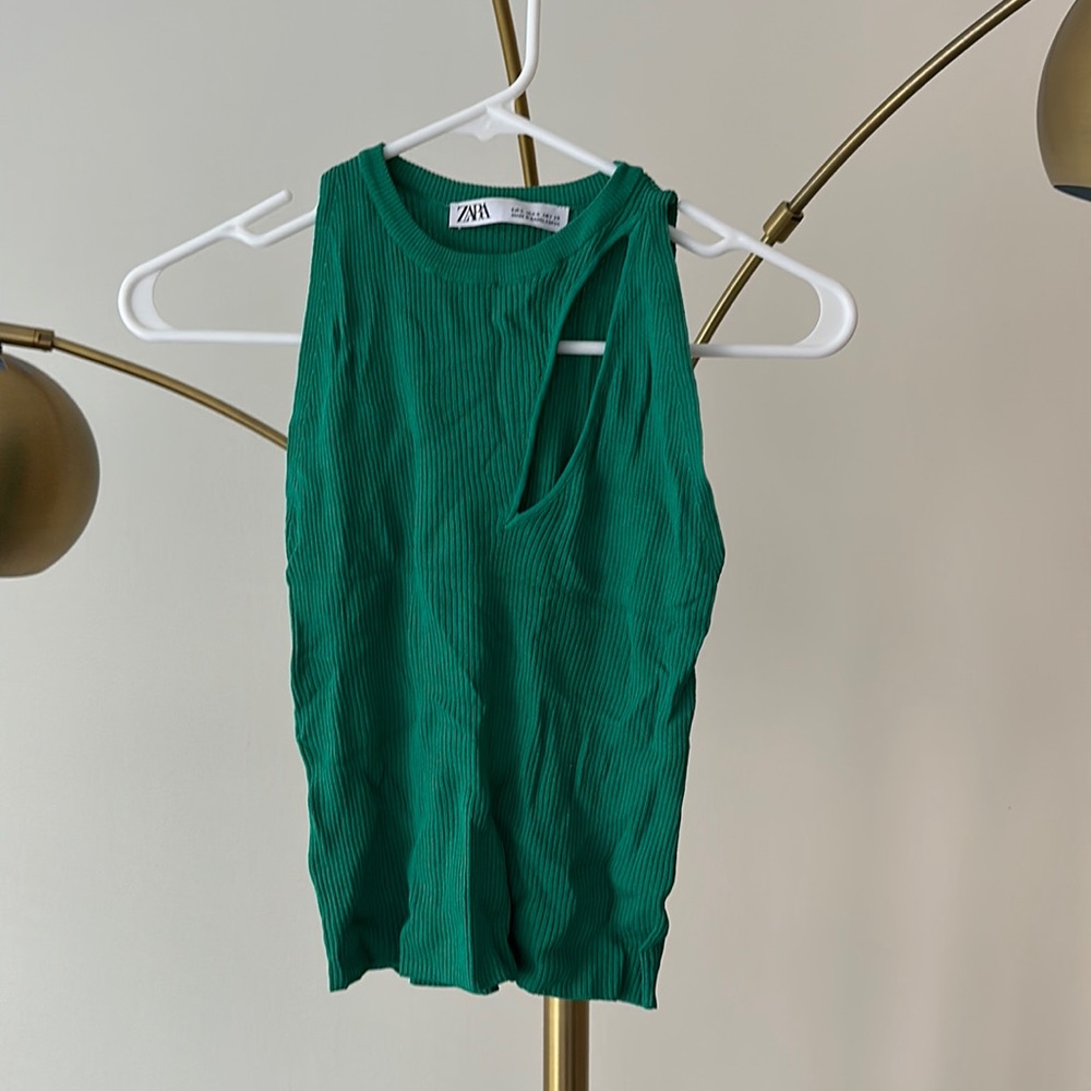Beautiful green tops - Zara